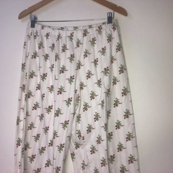 Charter Club 2PC Pajama Set White w/Red Roses Medium - Picture 11 of 13